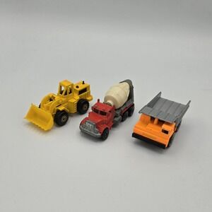 Vtg Construction Themed Hot Wheels & Matchbox Cars Toys Cement Dump Frontloader